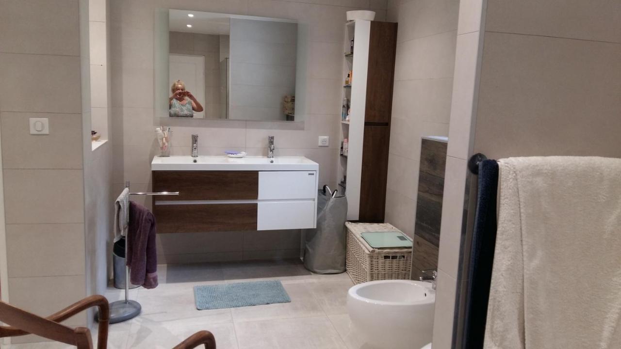 Chambres De La Terre Blanche 滨海萨纳里 外观 照片
